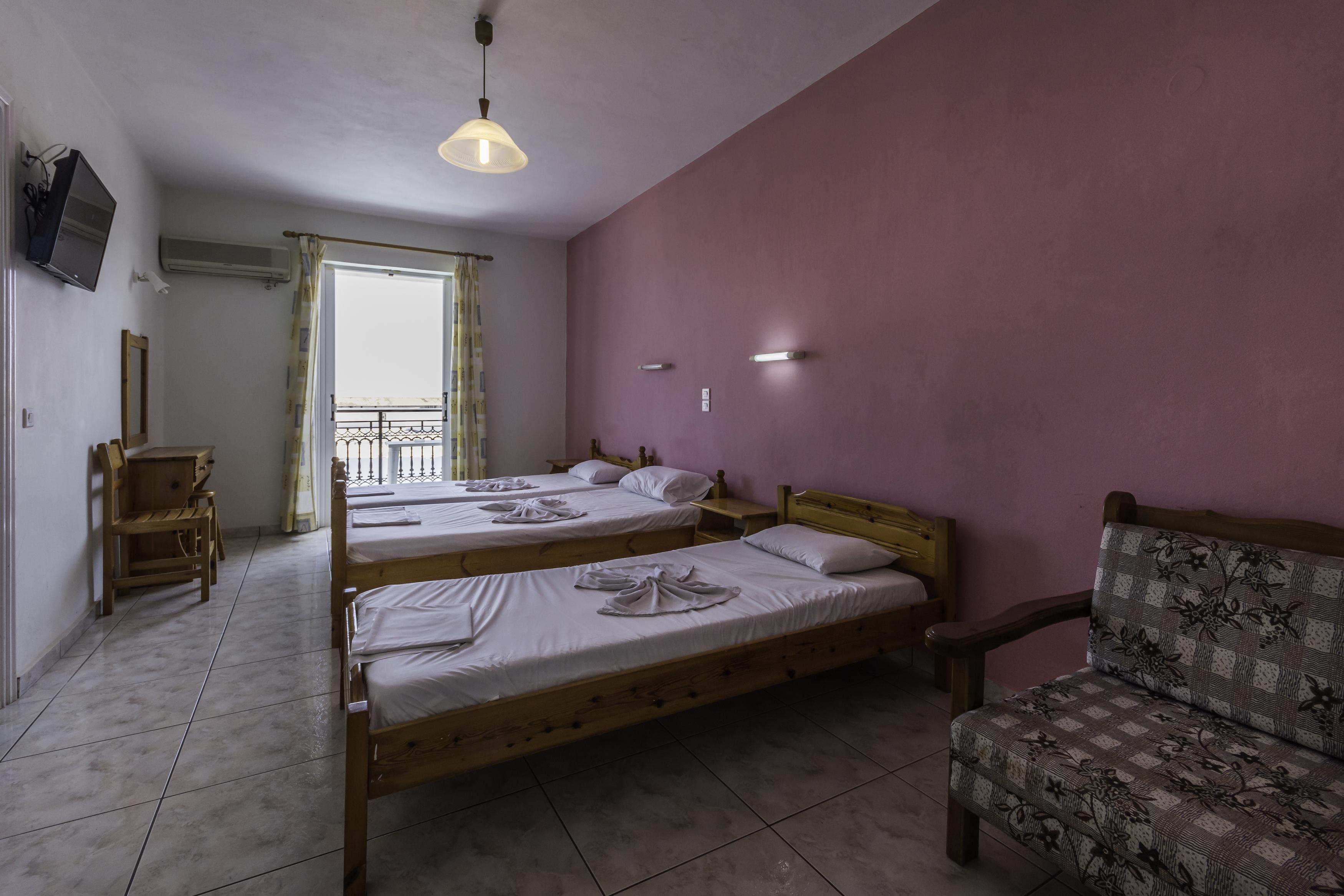Vossos Hotel Apartments Лаганас Екстериор снимка