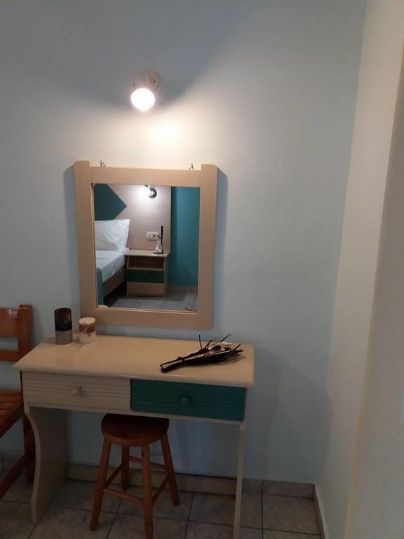 Vossos Hotel Apartments Лаганас Екстериор снимка