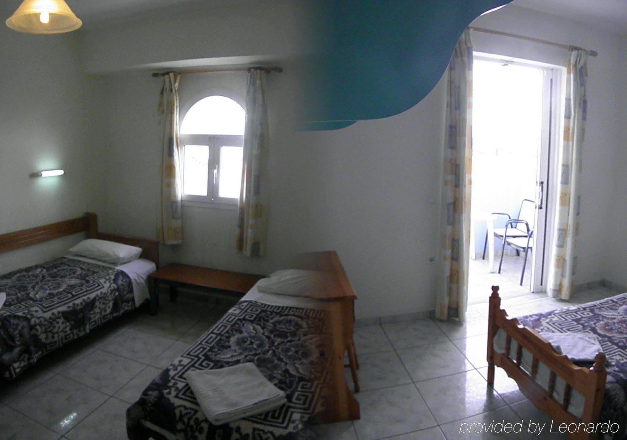 Vossos Hotel Apartments Лаганас Екстериор снимка